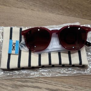 TOMS Burgundy Sunglasses NWT